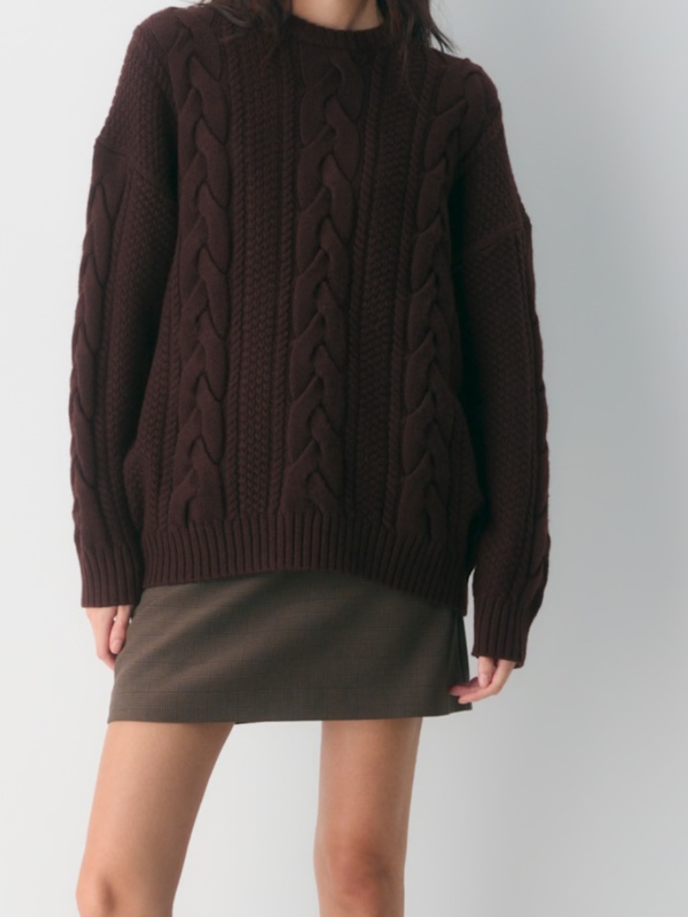 Aritzia Heritage Cable Knit Crewneck Sweater in Rich Mocha Brown